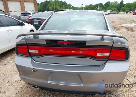 2014 Dodge Charger Se z USA, uszkodzony, nr VIN 2C3CDXBG3EH210149